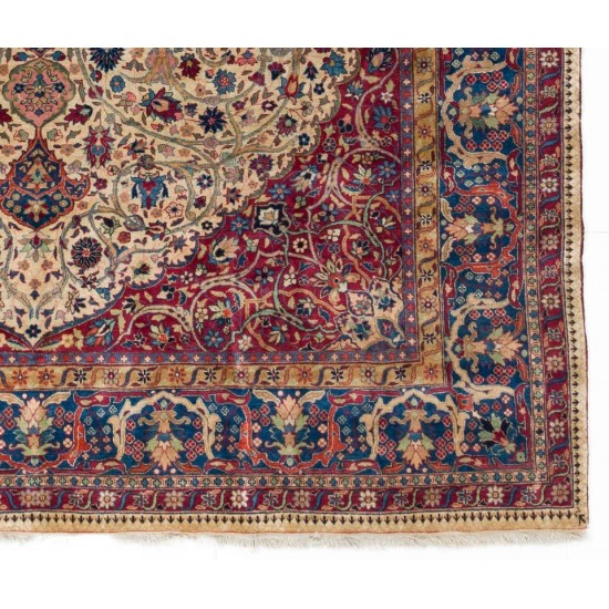 Signed Petag Tabriz Carpet, circa 1920, Excellent Original Condition