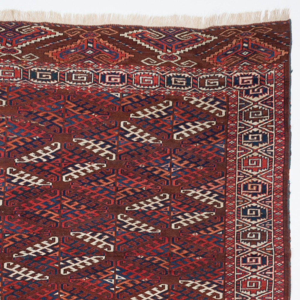 Antique Turkoman Yomut Main Carpet. 19th Century. 