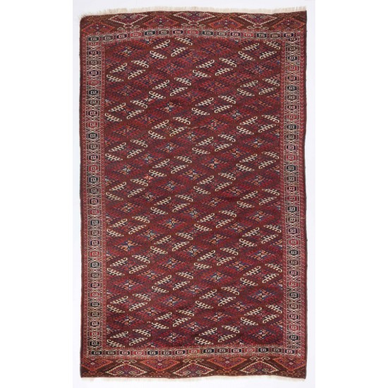 Antique Turkoman Yomut Main Carpet. 19th Century. 