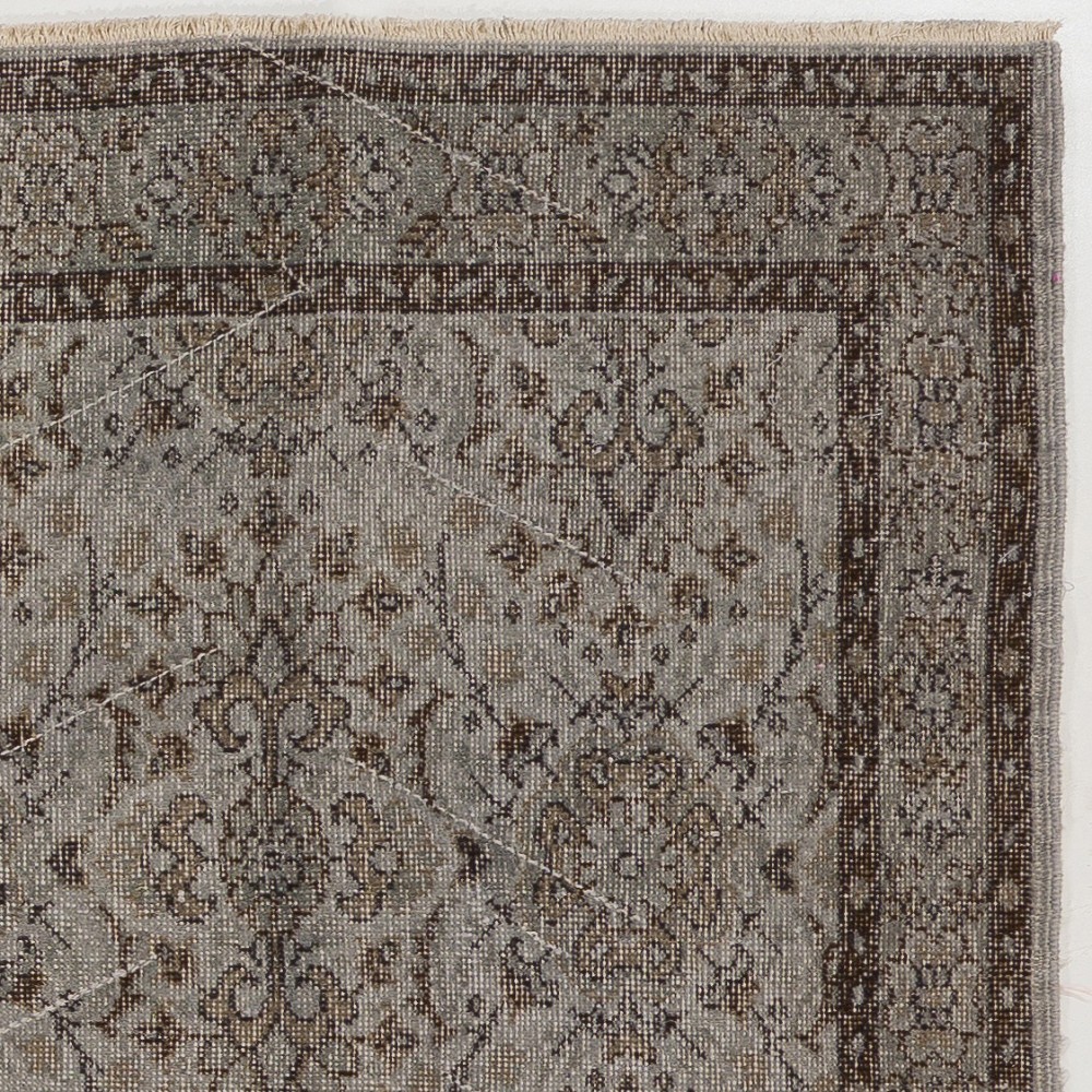 Modern Gray Accent Rug, Floral Design Handmade Turkish Carpet Modern Gray Accent Rug, Floral Design Handmade Turkish Carpet