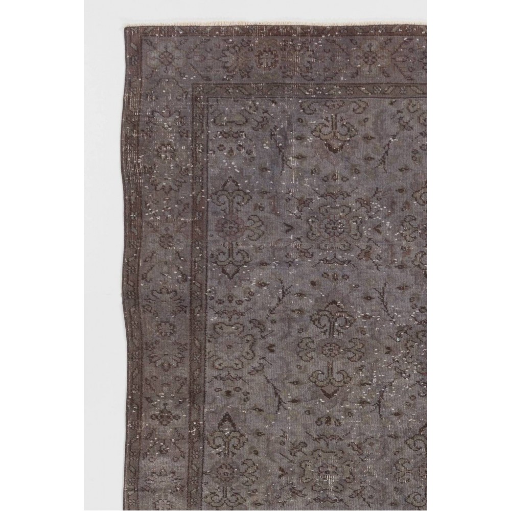 Handmade Turkish Rug in Gray Color, Modern Upcycled Wool Grey Rug