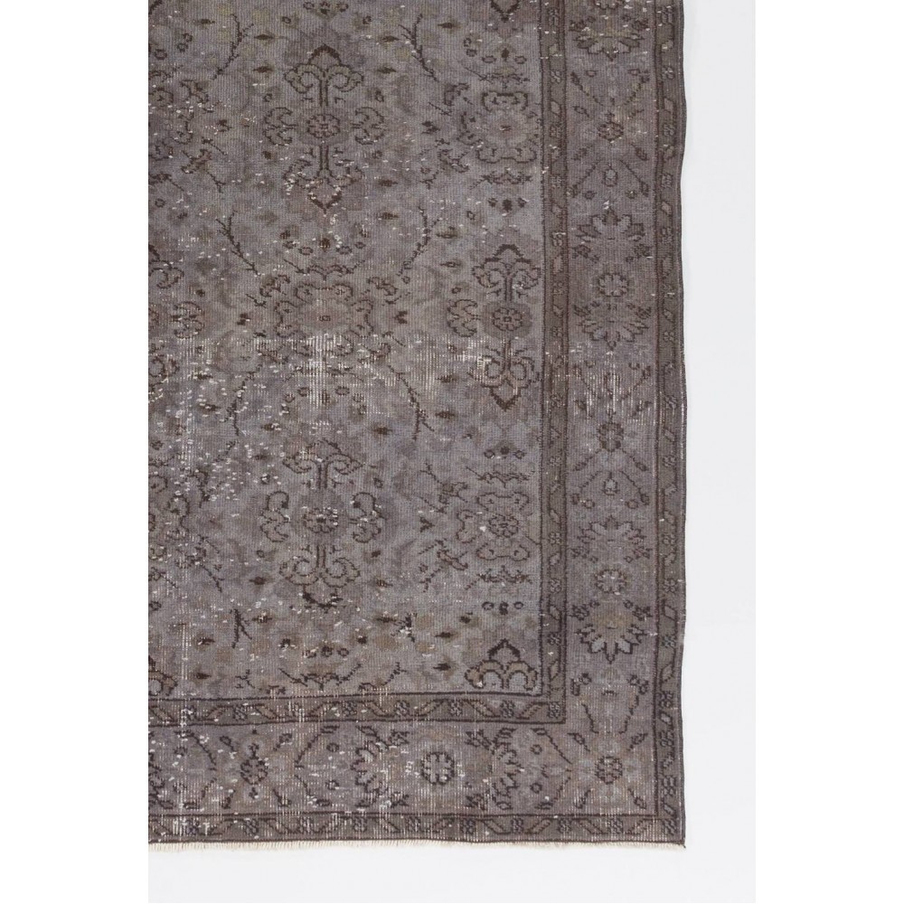 Handmade Turkish Rug in Gray Color, Modern Upcycled Wool Grey Rug