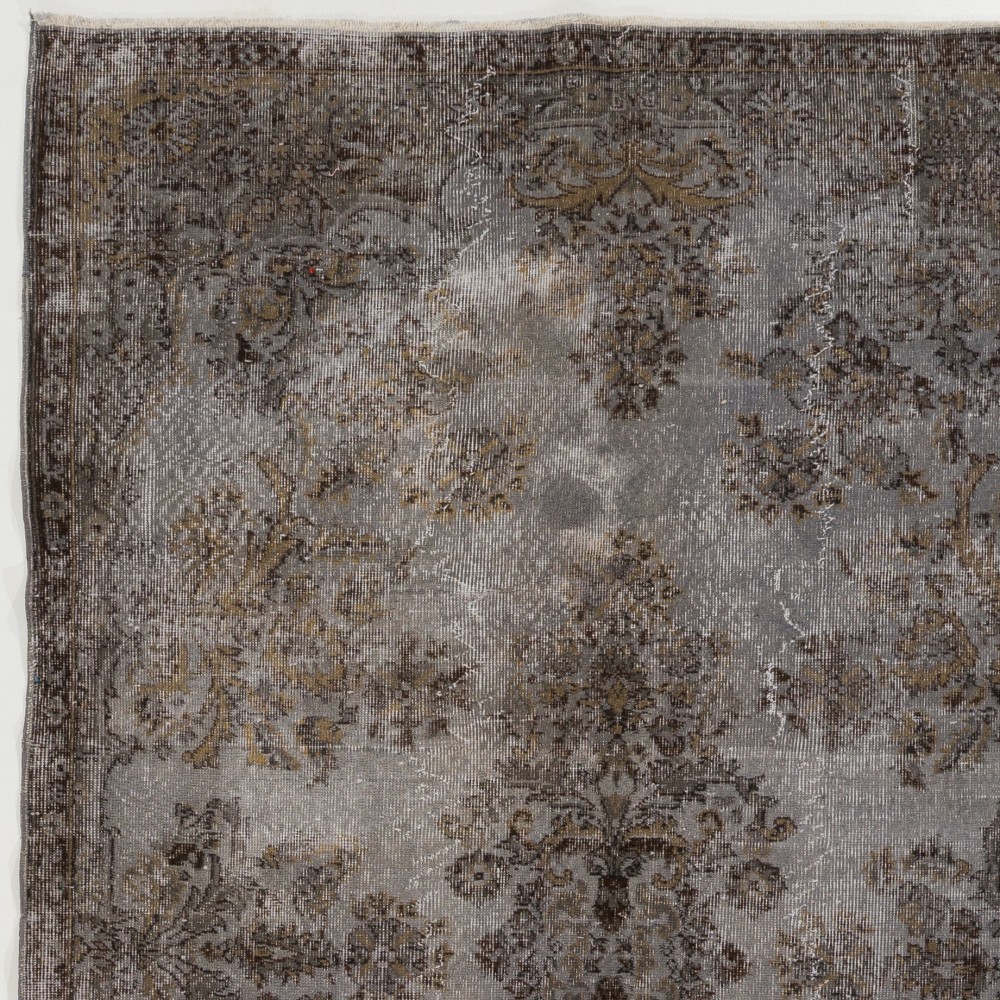 Handmade Turkish Rug in Gray Color, Modern Upcycled Wool Grey Rug