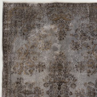 Handmade Turkish Rug in Gray Color, Modern Upcycled Wool Grey Rug