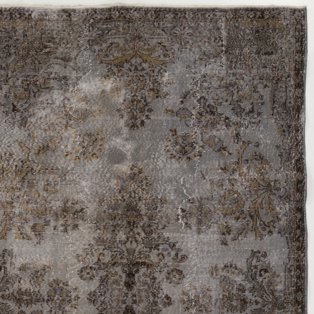 Handmade Turkish Rug in Gray Color, Modern Upcycled Wool Grey Rug