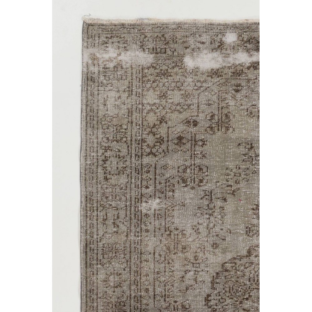 Handmade Turkish Rug in Gray Color, Modern Upcycled Wool Grey Rug