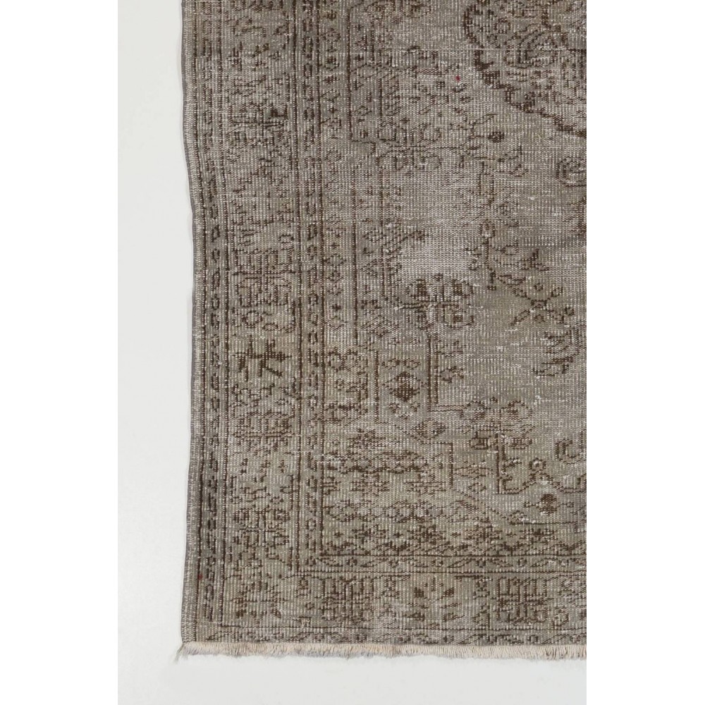 Handmade Turkish Rug in Gray Color, Modern Upcycled Wool Grey Rug