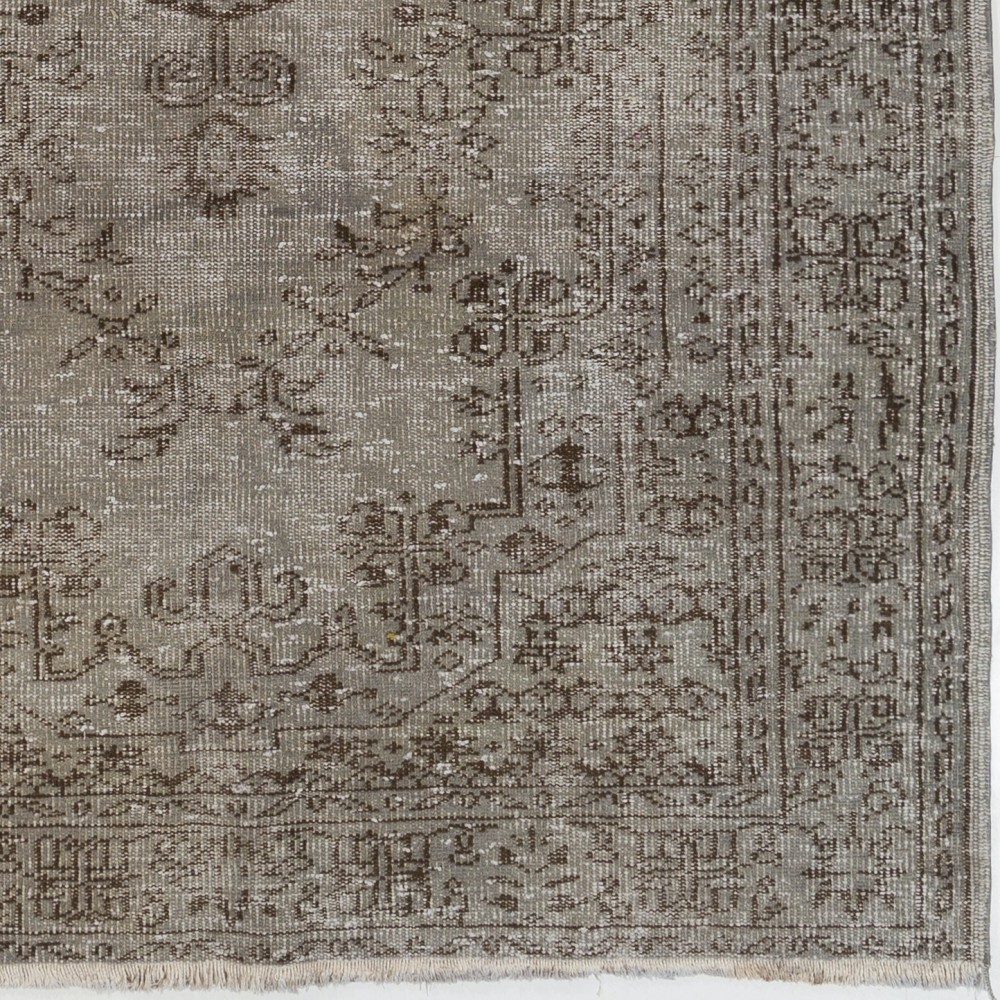 Handmade Turkish Rug in Gray Color, Modern Upcycled Wool Grey Rug