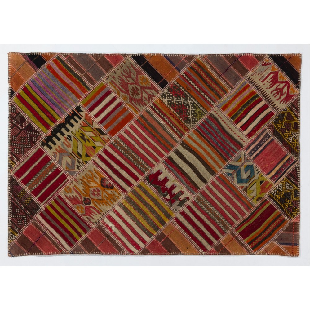Vintage Handmade Turkish Patchwork Kilim Rug (flat-weave) with Tribal Flair in Very Good Condition