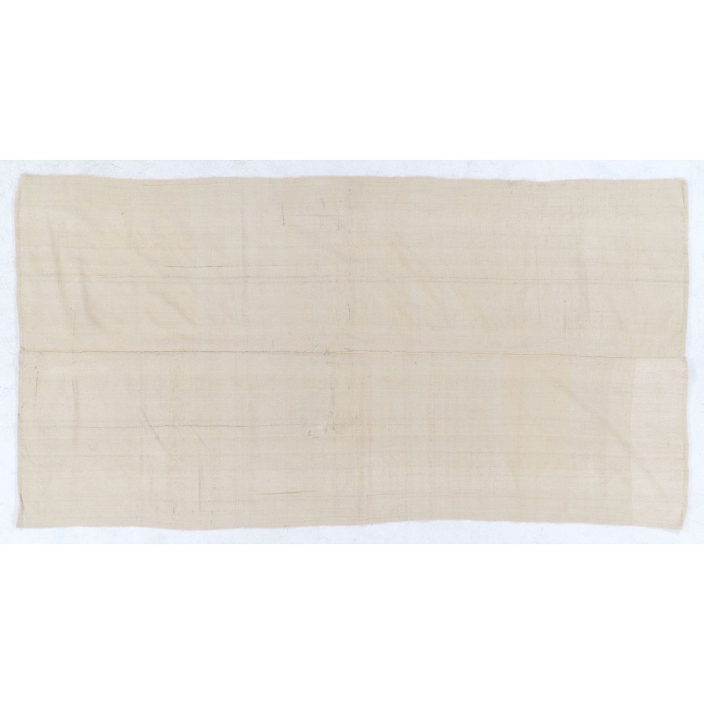 Minimalist Vintage Hand-woven Turkish Kilim Rug (Flat-weave) in Cream Color, 100% Natural Wool