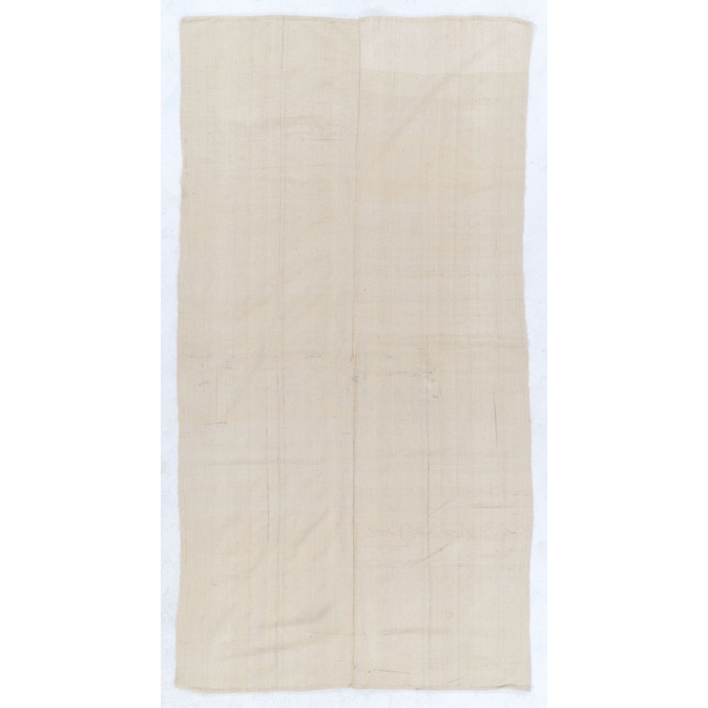 Minimalist Vintage Hand-woven Turkish Kilim Rug (Flat-weave) in Cream Color, 100% Natural Wool