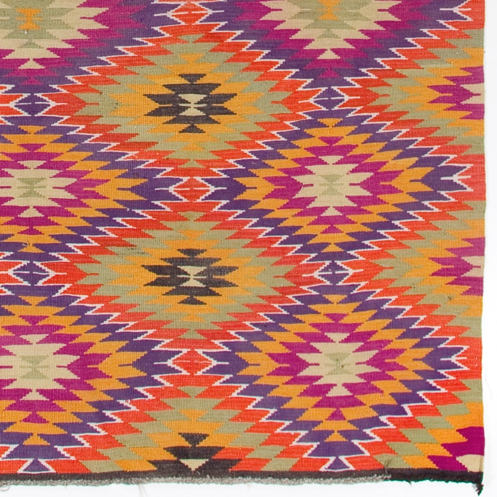 Vintage Handwoven Turkish Kilim, Colorful Flatweave Rug, 100% Wool Vintage Handwoven Turkish Kilim, Colorful Flatweave Rug, 100% Wool