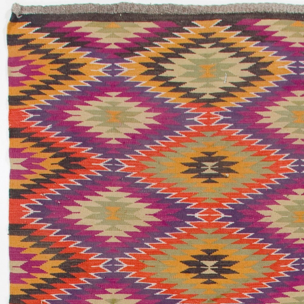 Vintage Handwoven Turkish Kilim, Colorful Flatweave Rug, 100% Wool Vintage Handwoven Turkish Kilim, Colorful Flatweave Rug, 100% Wool