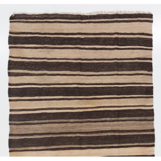 Hand-woven Vintage Central Anatolian Kilim (Flat-weave), 100% Wool Hand-woven Vintage Central Anatolian Kilim (Flat-weave), 100% Wool