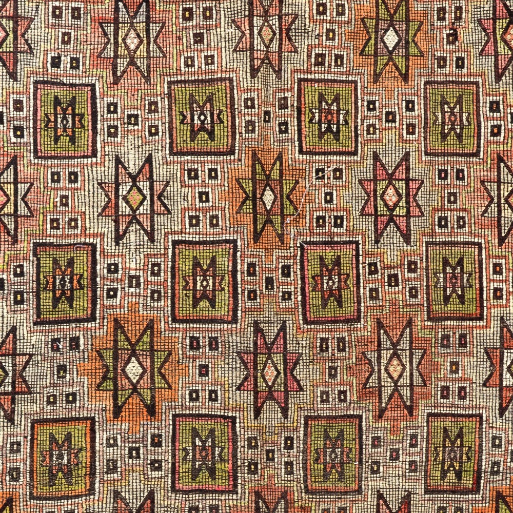 Handwoven Turkish Kilim, Colorful Geometric Flatweave Rug, 100% Wool Handwoven Turkish Kilim, Colorful Geometric Flatweave Rug, 100% Wool