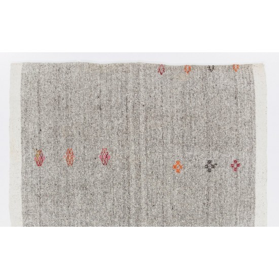 Hand-woven Vintage Nomadic Kilim (Flat-weave)