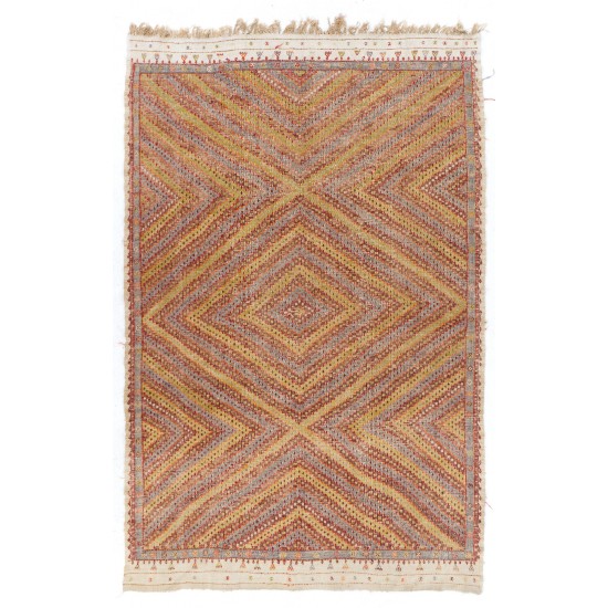 Beautiful Vintage Handwoven Central Anatolian Jijim Kilim Rug, circa 1955 Beautiful Vintage Handwoven Central Anatolian Jijim Kilim Rug, circa 1955