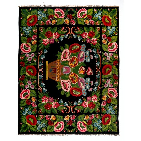 Flower Design Tapestry. Hand-Woven Vintage Eastern European Bessarabian Kilim Rug, 100% Organic Wool and Natural Dyes
