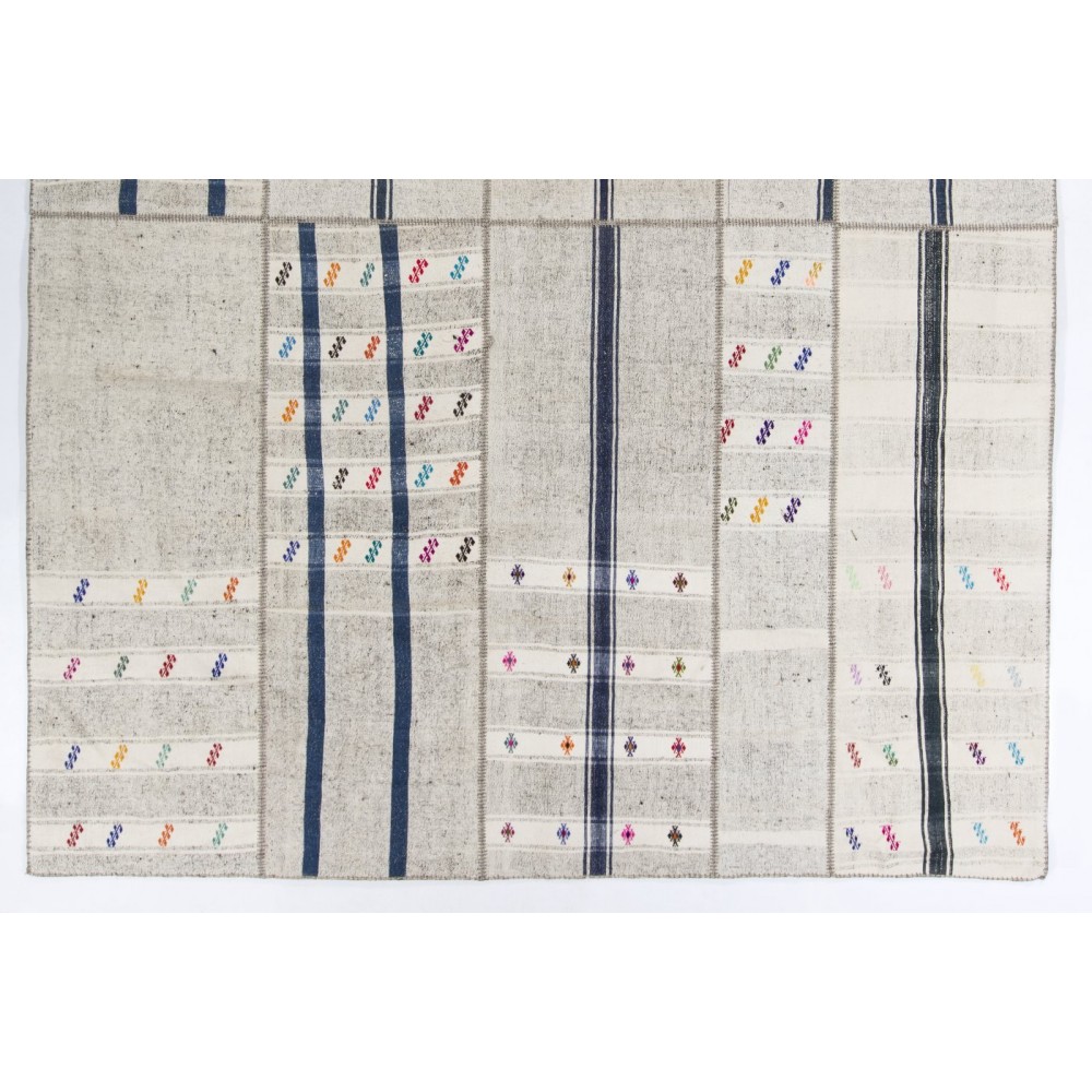 Vintage Hand-woven Wool Patchwork Flat-weave / Kilim. Turkish Rug