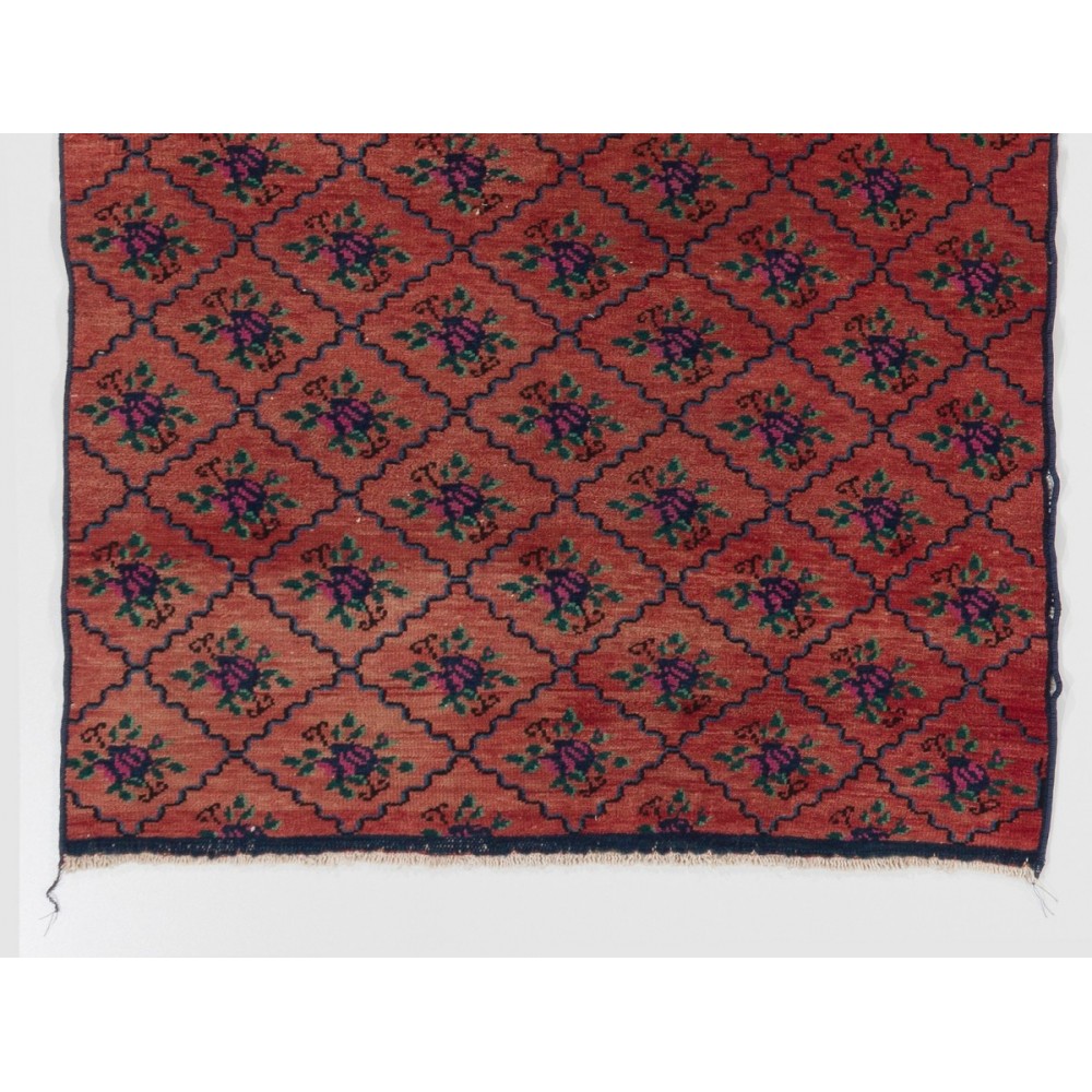 Vintage Handmade Turkish Karapinar Tulu Rug with interlocking flowers, 100% Wool