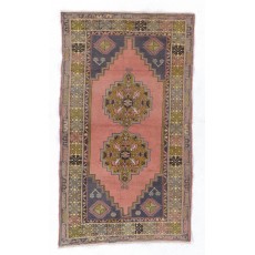 One-of-a-Kind Vintage Hand-Knotted Oriental Rug. Wool Floor Covering