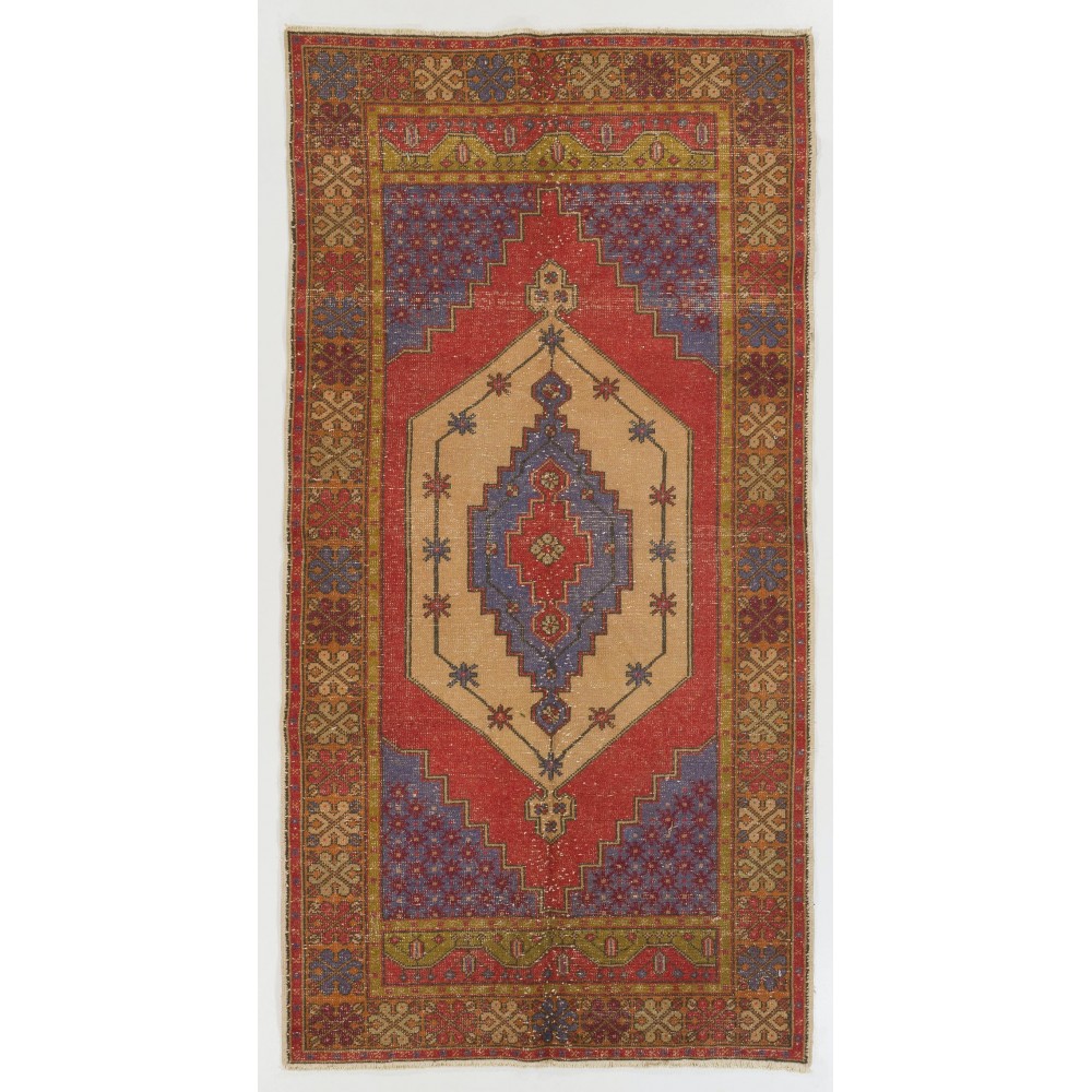 Vintage Turkish Rug, 100% Wool. Traditional Old Hand-knotted Carpet