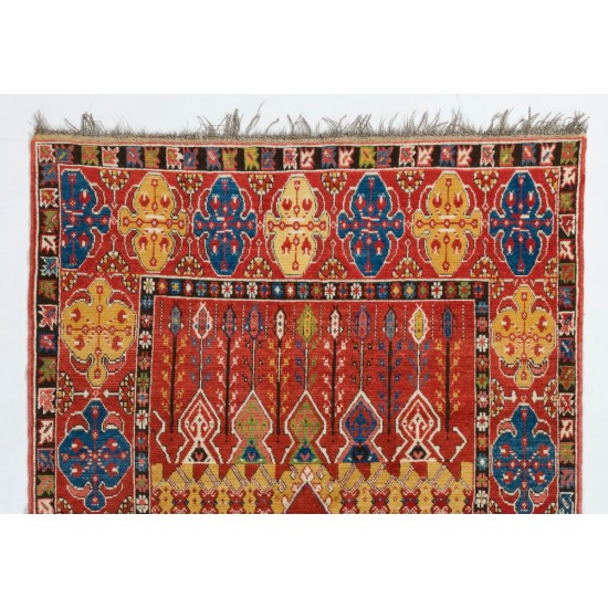 Reproduction of the Transylvanian Bistrita Six Column Rug Reproduction of the Transylvanian Bistrita Six Column Rug
