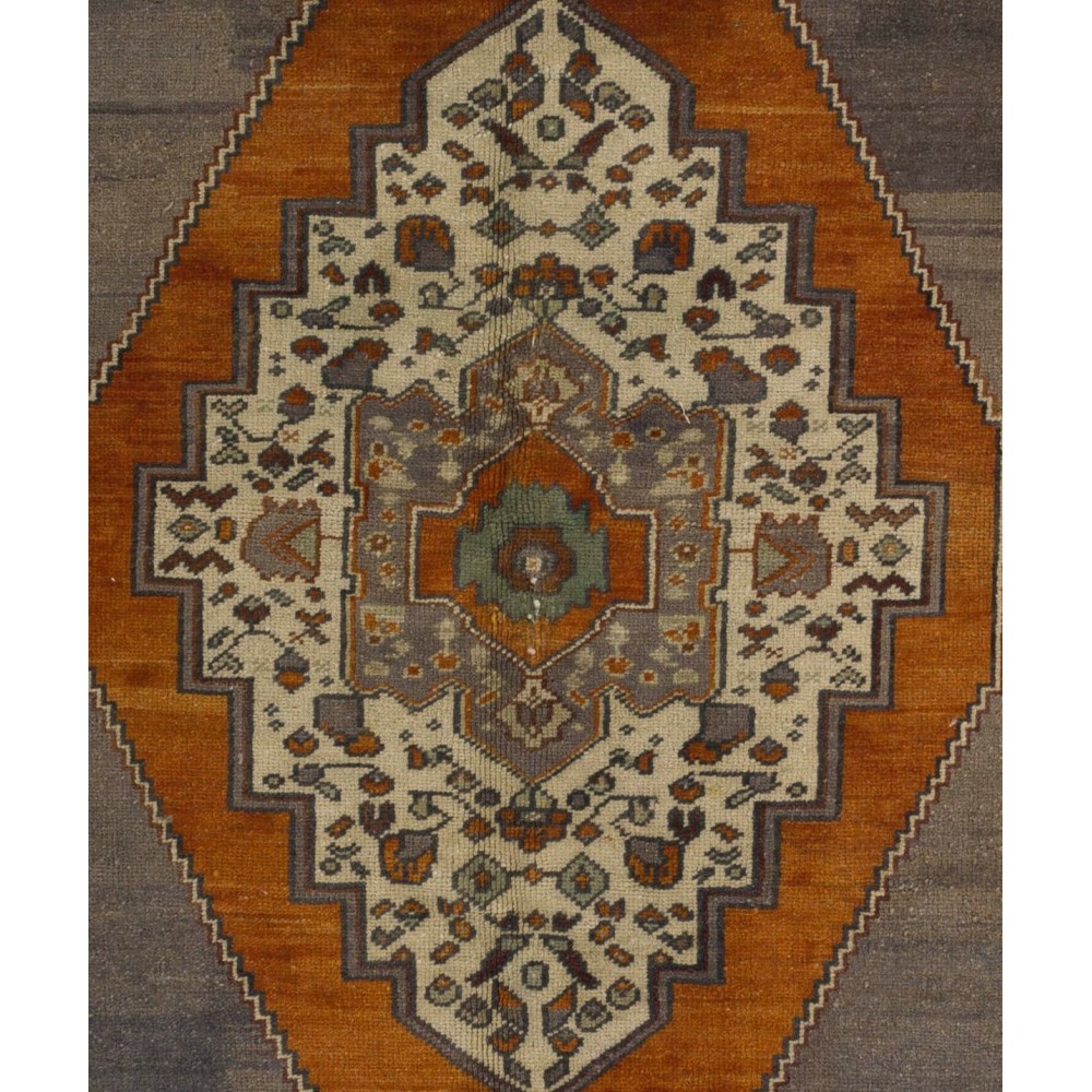 One-of-a-Kind Vintage Handmade Anatolian Taspinar Rug, 100% Wool. Soft Colors