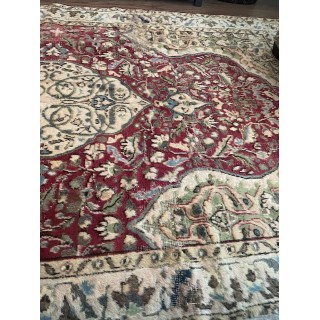 Vintage Hand-Knotted Turkish Floral Medallion Rug in Red, Ivory and Sage Green Vintage Hand-Knotted Turkish Floral Medallion Rug in Red, Ivory and Sage Green