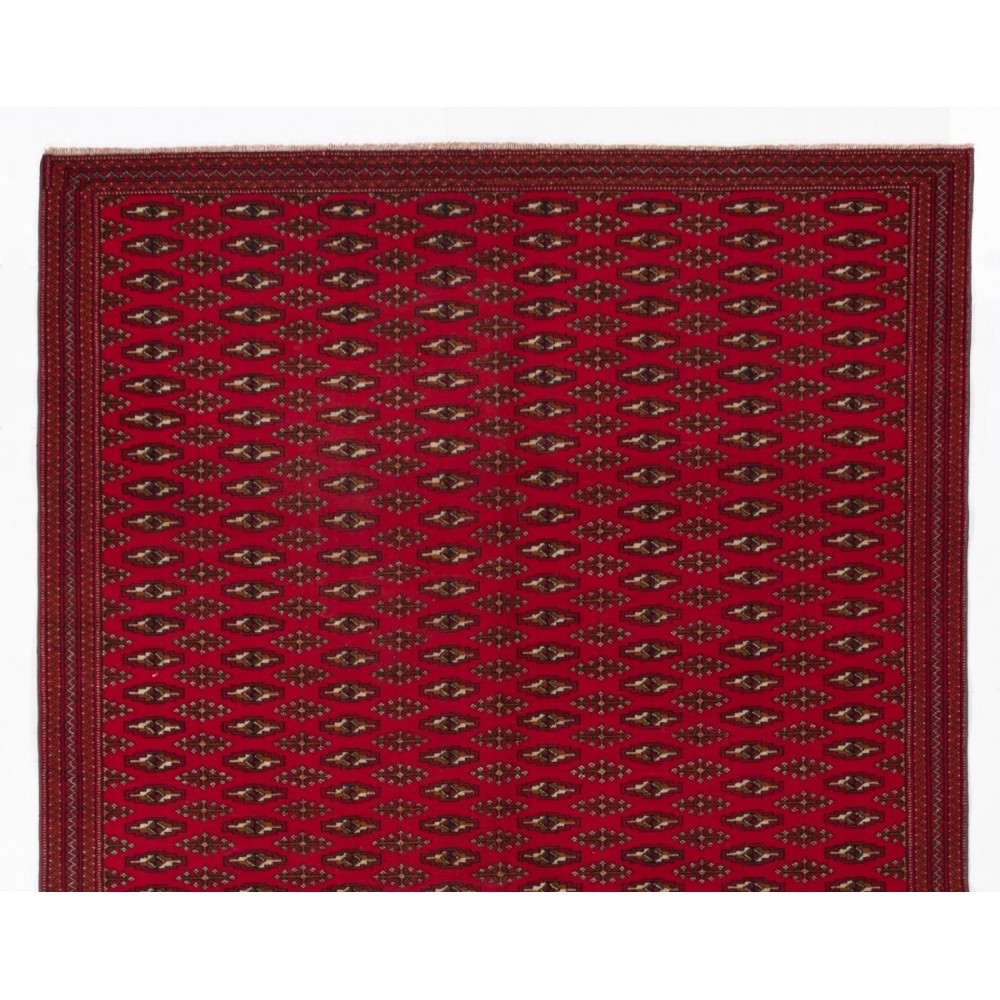 Fine Vintage Handmade Turkoman Rug from Central Asia. Wool Carpet in Red Color