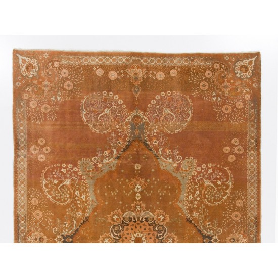 Hand-Knotted Vintage Ladik Rug Hand-Knotted Vintage Ladik Rug