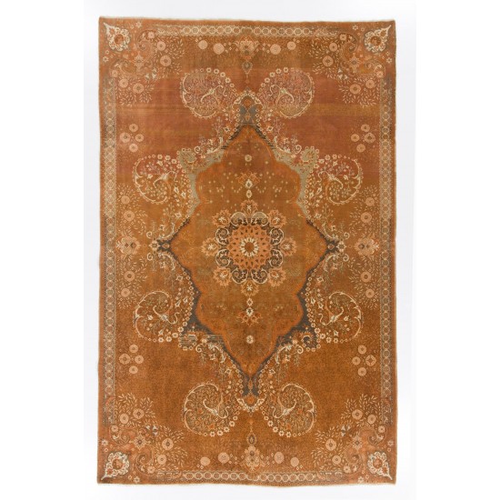 Hand-Knotted Vintage Ladik Rug Hand-Knotted Vintage Ladik Rug