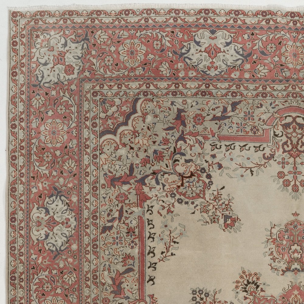 Fine Hand-knotted Vintage Turkish Hereke Wool Rug Fine Hand-knotted Vintage Turkish Hereke Wool Rug