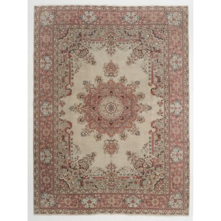 Outstanding Fine Handmade Turkish Hereke Wool Rug