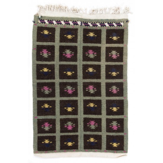 Cute Mid-Century Tulu Rug Cute Mid-Century Tulu Rug