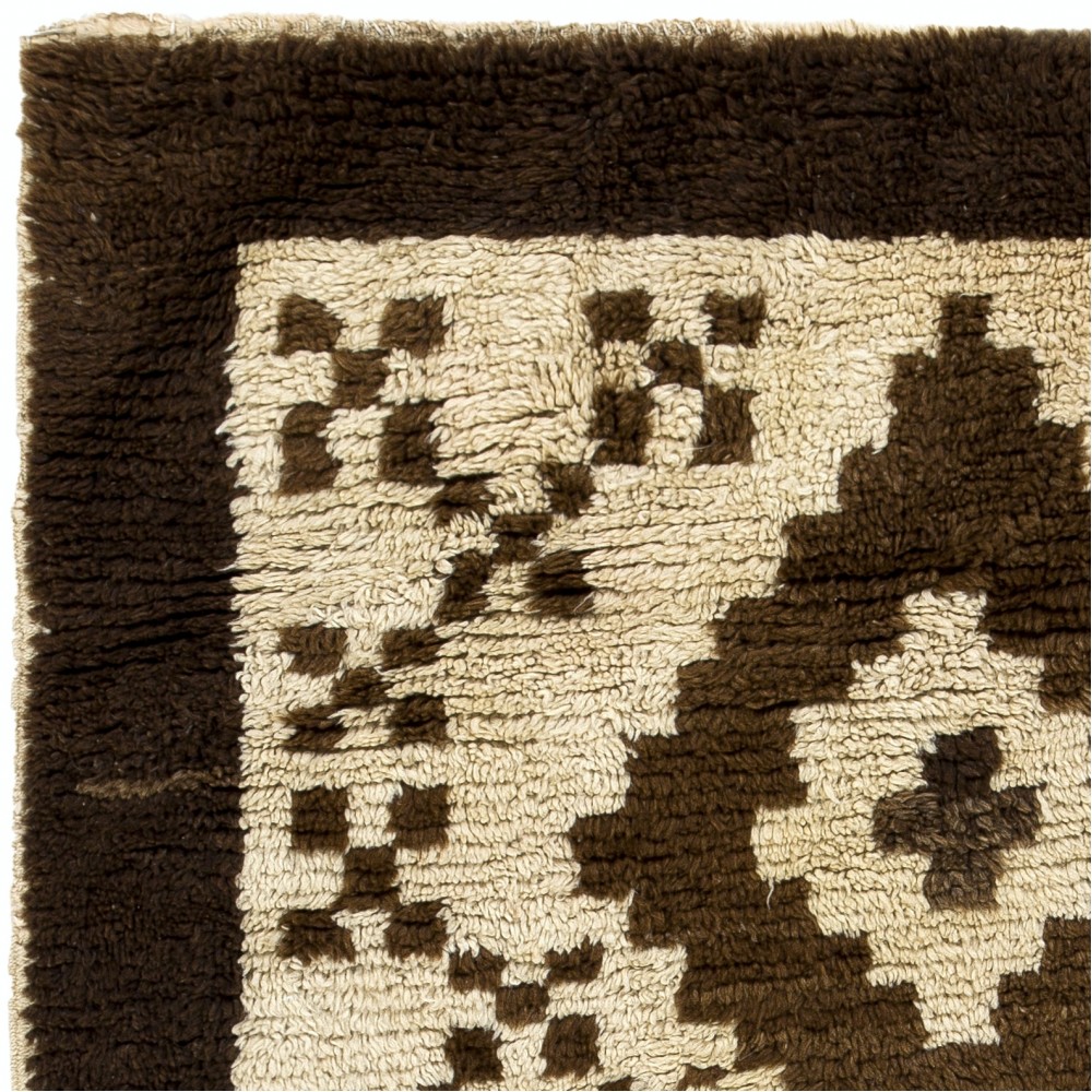 Moroccan style Rug Made of Brown and Beige Wool. Hand-knotted Beni Ourain Carpet