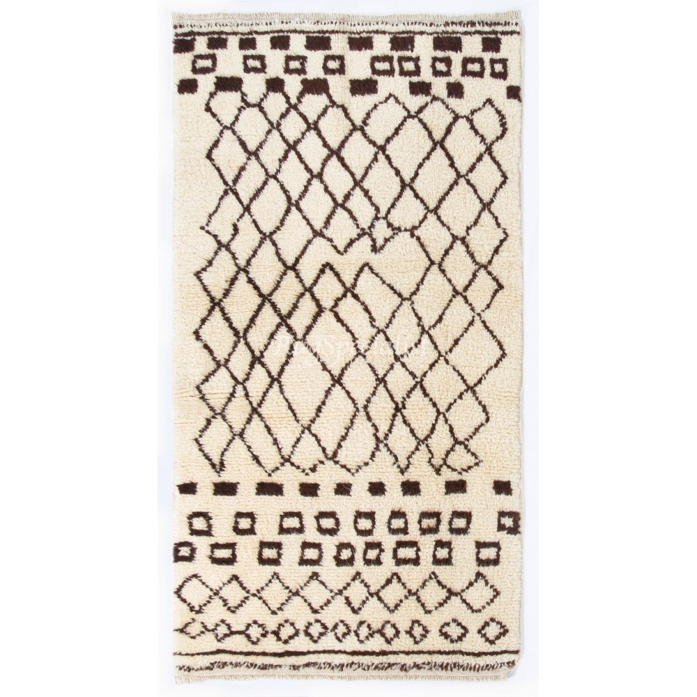 Handmade Moroccan Tulu Rug Made of Natural Undyed Wool