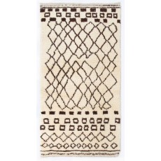 Handmade Moroccan Tulu Rug Made of Natural Undyed Wool