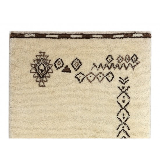 Contemporary Hand-Knotted Moroccan Rug Made Of Natural Un-Dyed Wool. Custom Options Available
