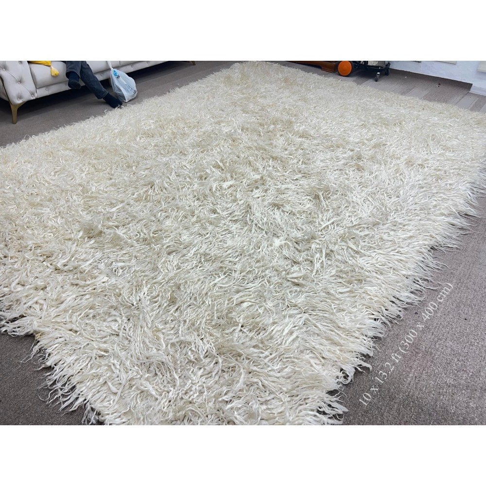 Handmade Shag Pile Rug Made of Natural Beige Mohair Wool. Custom Options Available Handmade Shag Pile Rug Made of Natural Beige Mohair Wool. Custom Options Available