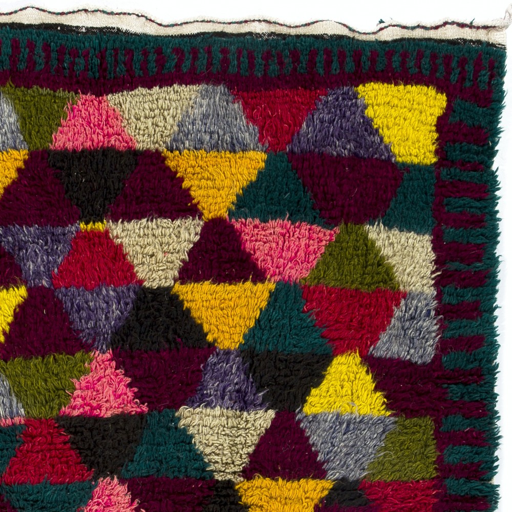 Colorful Vintage Hand-Knotted Turkish Tulu Rug with Geometric Triangle Design, 100% Wool Colorful Vintage Hand-Knotted Turkish Tulu Rug with Geometric Triangle Design, 100% Wool