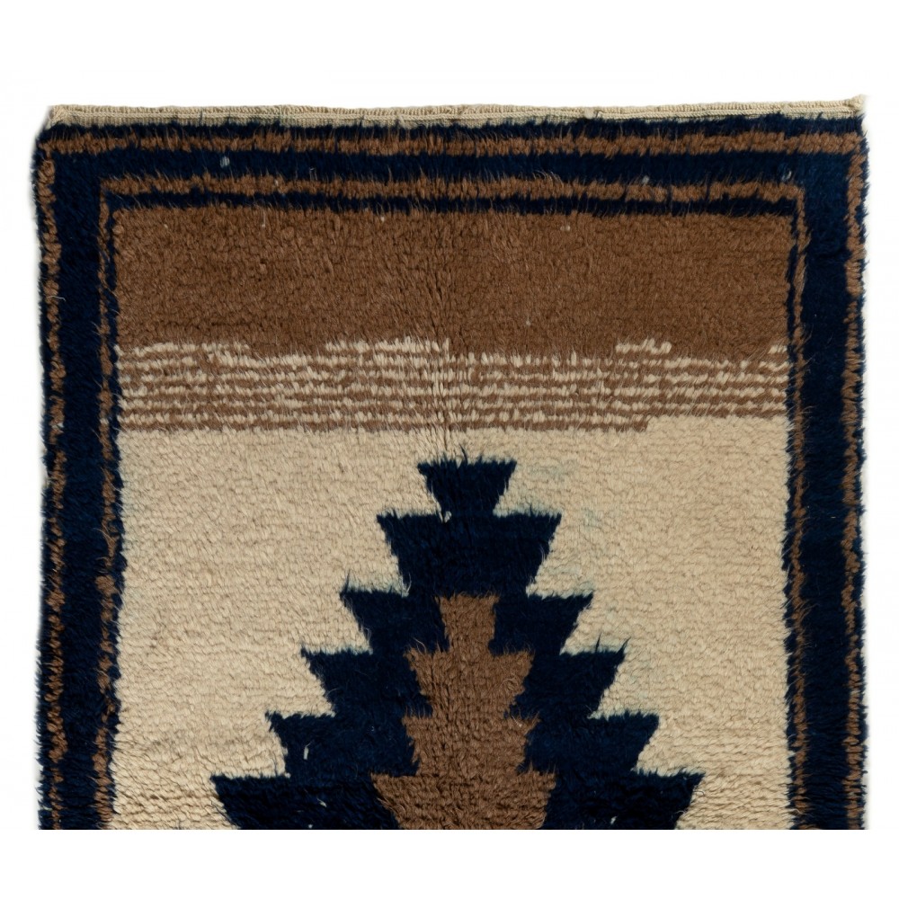 Soft Wool Tulu Rug, Simple Geometric Design, Custom Options Available