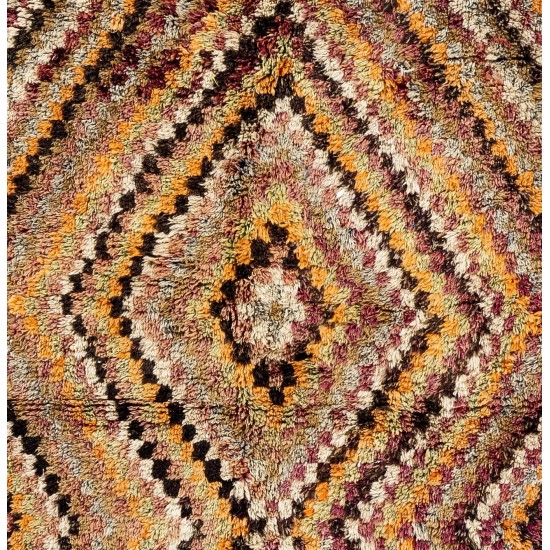 Checkered Mid-Century Tulu Rug in Earthy Colors