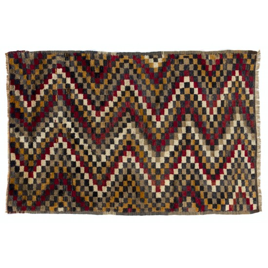 Checkered Zig Zag Design Tulu Rug Checkered Zig Zag Design Tulu Rug