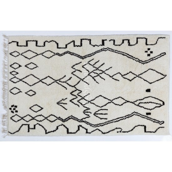 New Moroccan Rug Made of %100 Natural Undyed Wool. CUSTOM OPTIONS Available New Moroccan Rug Made of %100 Natural Undyed Wool. CUSTOM OPTIONS Available
