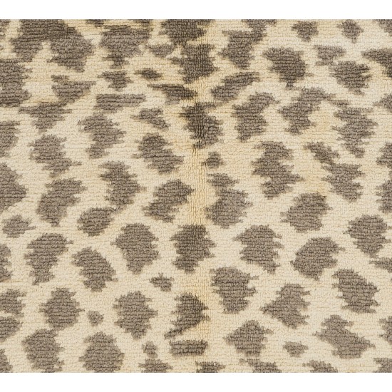 Modern Moroccan Berber Rug, 100% Soft Natural Un-Dyed Wool, Cream Hand-Knotted Shaggy Carpet. Custom Options Available Modern Moroccan Berber Rug, 100% Soft Natural Un-Dyed Wool, Cream Hand-Knotted Shaggy Carpet. Custom Options Available