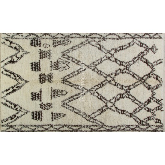 Hand-Knotted Moroccan Beni Ourain Berber Rug, 100% Natural Undyed Wool