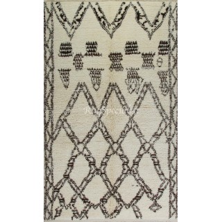 Hand-Knotted Moroccan Beni Ourain Berber Rug, 100% Natural Wool