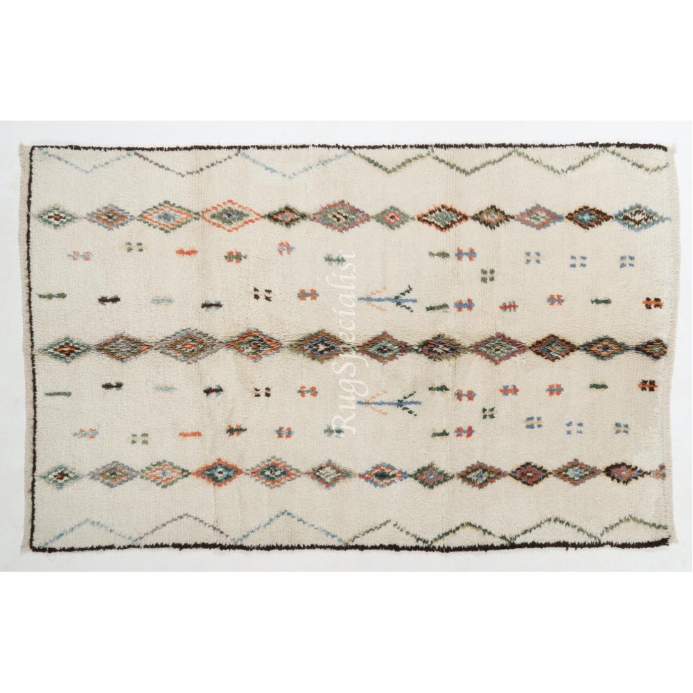 Contemporary Moroccan Wool Rug with Diamond Pattern