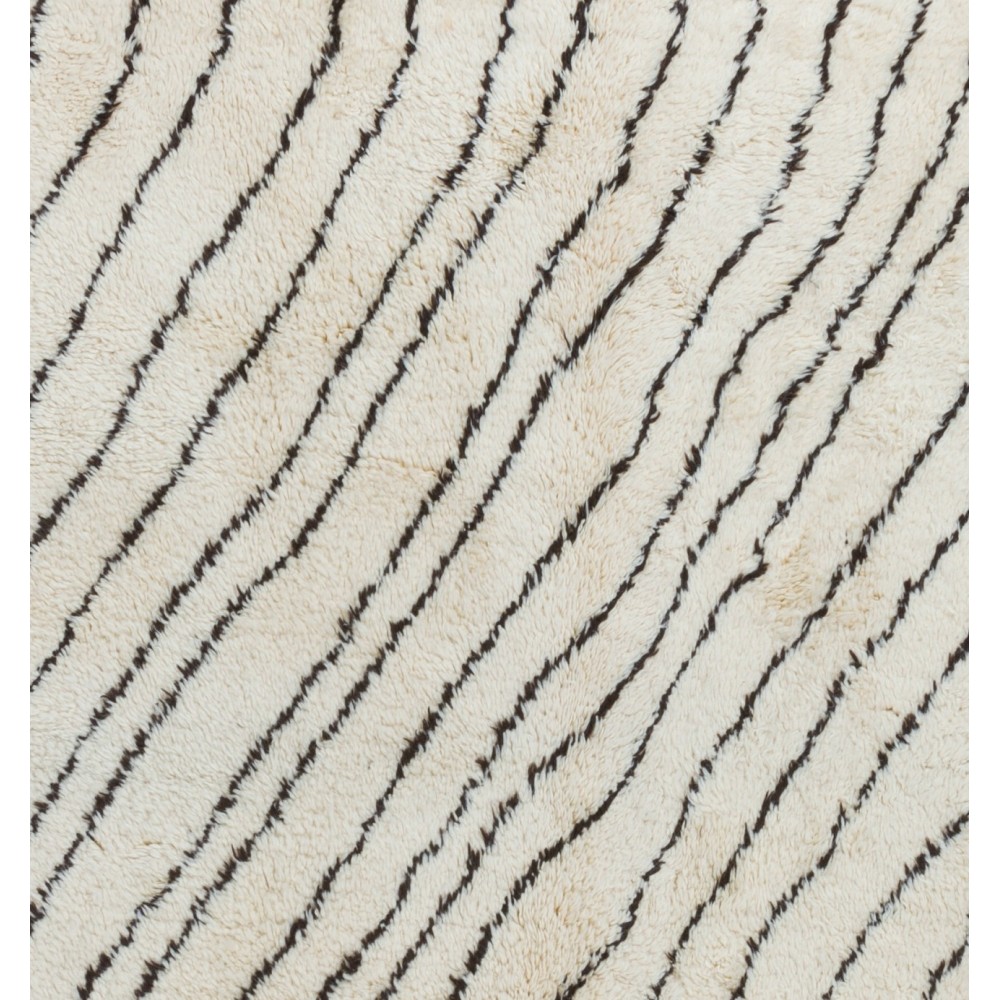Contemporary Moroccan Rug Made of Natural Cream and Brown Wool
